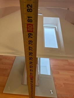 Prodám skleněný málo používaný stůl vč. 4 ks židlí a konfere - 8