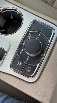 Jeep Grand Cherokee 5.7 + LPG - 8