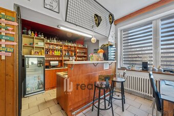 Prodej restaurace, 300 m2 - Moravská Nová Ves, ev.č. 00024 - 8