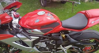 Mv agusta f3 800 - 8