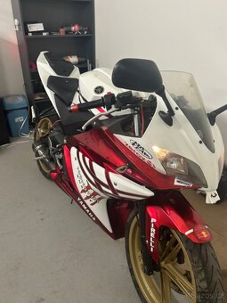 Yamaha YZF R125 - 8