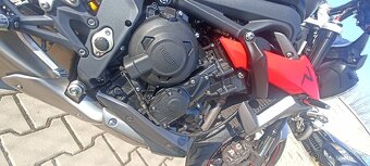 Street triple R 675 - 8