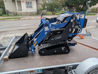 Pásový mini nakladač Scheppach MKL730 lopata+ paletové vidle - 8