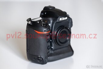 NIKON D5 - camerashuttercount 75000 - 8