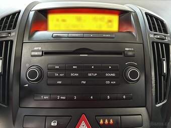 Kia Ceed CRD ,  66 kW nafta, 2009 - 8