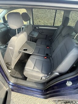 Vw touran 1.9tdi dsg - 8