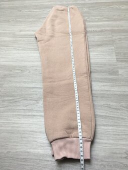 Dívčí tepláková souprava, vel. 152 - 8