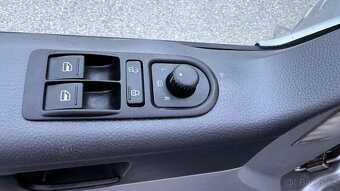 VW Transporter T5 2.0TDI Long - 8