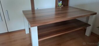 Obývací stěna s konferenčním stolkem - 8