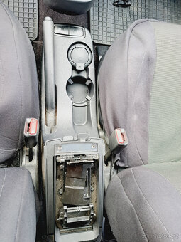 Hyundai Tucson 2.0CRDi,103KW,4x4,2009 - 8