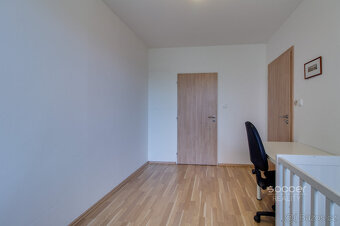 Prodej bytu 3+1 (původně 2+1), 63,7 m² včetně komory + 6,3 m - 8