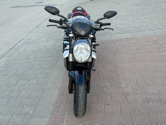MV Agusta Brutale 910 R 2008 - 8