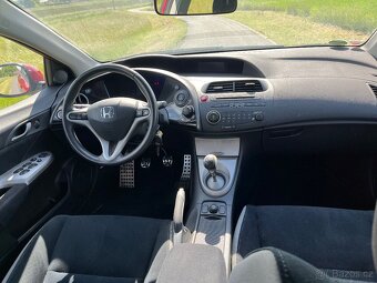 Honda Civic 1.4i - 8