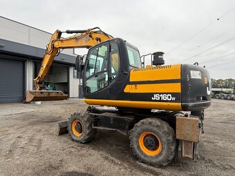 Otočný bagr JCB 160 W - 8