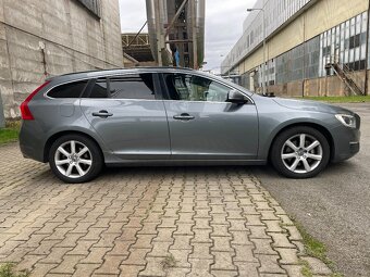 Volvo V60 2.0 T6 Bi-Fuel 180 kW, r.v. 12/2016 – CNG + benzín - 8