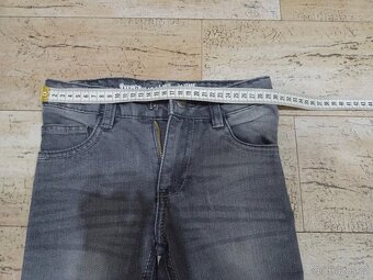 Chlapecké kalhoty, rifle, džíny vel. 110/116 - 8