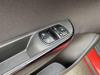 Opel Corsa 1.0 T , 66 kW benzín, 2015 - 8