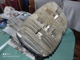 ČZ 250/471 - polomotor - kartery - nové - uloženka - 8