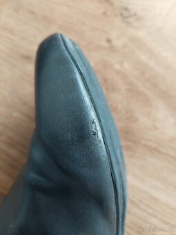 Vel. 39 Clarks kožené kozačky - 8