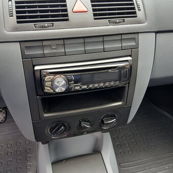 Škoda Fabia 1.4 Mpi 50 kw - 8