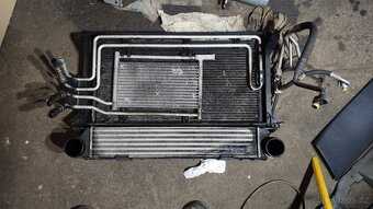 bmw e39 530D chladiče převodovka/klimatizace/intercooler - 8