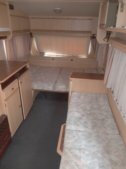 Karavan LMC 490P - 8