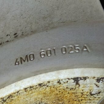 Originální ALU disky Audi 8Jx18 ET25 A016A - 8