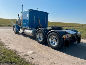 Peterbilt 359EXHD 1984 - 8