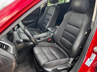 Mazda 6 2.2 Skyactiv D automat, 2013, navi,xenony,vyhř.sed. - 8