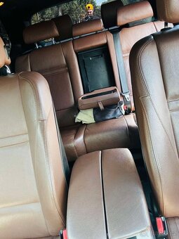 🚘 BMW X5 7mist - 8