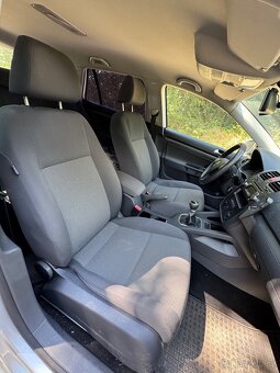 Volkswagen Golf 5 2009 rok - 8