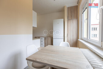 Prodej bytu 1+1, 41 m², Klatovy, ul. Dukelská - 8