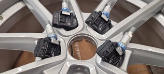 Hyundai i30 N, alu 18',originál Borbet, TPMS, nové - 8