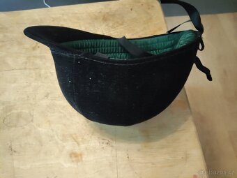 Jezdecká sametová přilba - 8