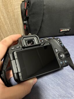 Canon 200d+18-55mm STM+Příslušenství - 8