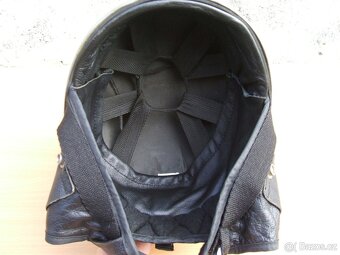 Krásná retro přilba - Fr. Šťastný  - 8