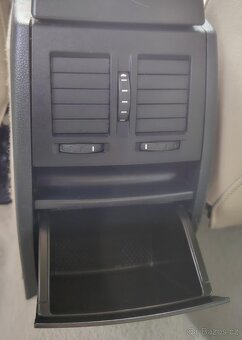 prodám výdechy topení do Škody Octavie 2 - 8