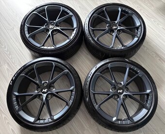 I30N 5x114,3 235/35/19 letní - 8