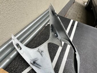 Yamaha YZF-R1 přední maska - 8