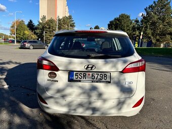 Hyundai i30 2015, 1.6 CRDi - 8