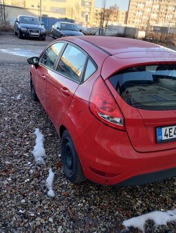 Ford Fiesta - 8