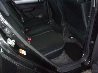 Suzuki Swift 1,3 VVT - 8
