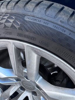 Continental Ultracontact 245/45/18 - 8