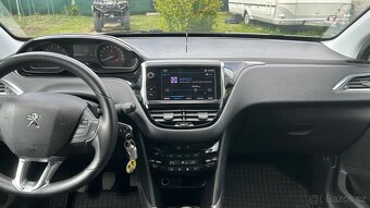 Peugeot 2008 - 8
