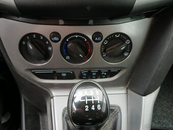 Ford Focus - 8