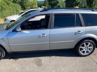 Ford Mondeo rok 2005 2.0 96kw automat - 8