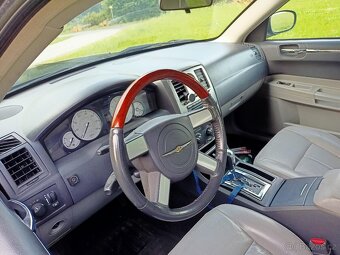 Chrysler 300c 3.5 LPG - 8