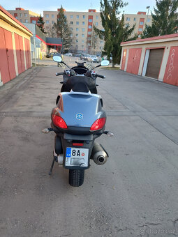 Piaggio MP3 500 LT - 8