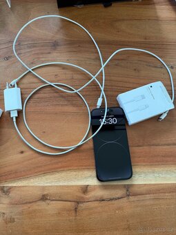 Prodám IPhone 14 PRO 256 GB Černý - 8