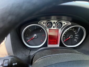 Ford focus 2.tdci 100kw - 8